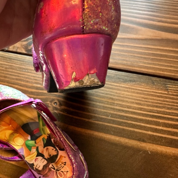 10T Disney princess pink heels. Good condition. Wear and tear shown. - Picture 2 of 4